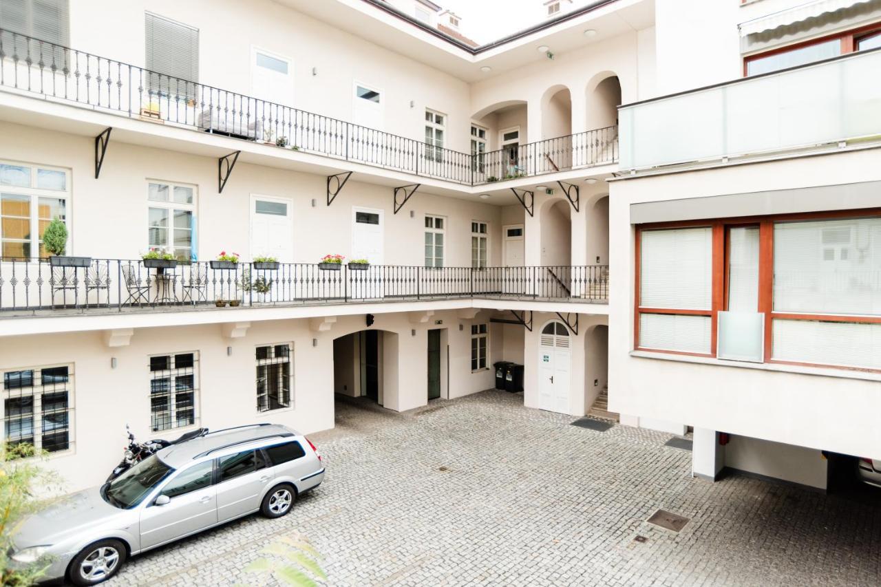 Apartment Gesse Kollarova Prag Exterior foto
